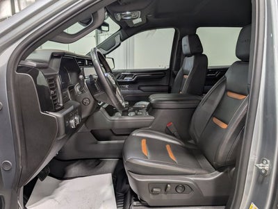 2024 GMC Sierra 1500 AT4 Preferred 6.2L V8 Tri-Fold Hard Cover Sport Steps