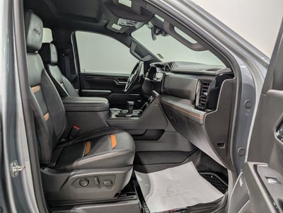 2024 GMC Sierra 1500 AT4 Preferred 6.2L V8 Tri-Fold Hard Cover Sport Steps