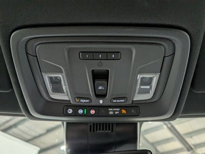 2024 GMC Sierra 1500 AT4 Preferred 6.2L V8 Tri-Fold Hard Cover Sport Steps