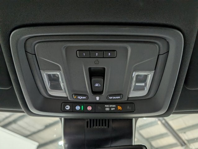 2024 GMC Sierra 1500 AT4 Preferred 6.2L V8 Tri-Fold Hard Cover Sport Steps