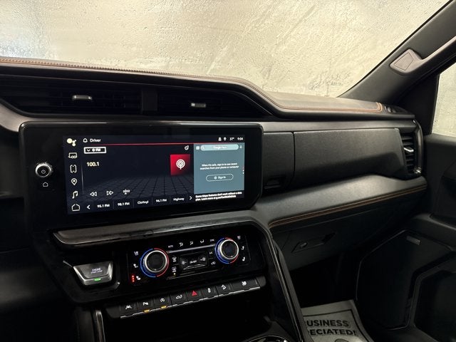 2023 GMC Sierra 1500 AT4 6.2L EcoTec3 V8 AT4 Preferred Package Summit White