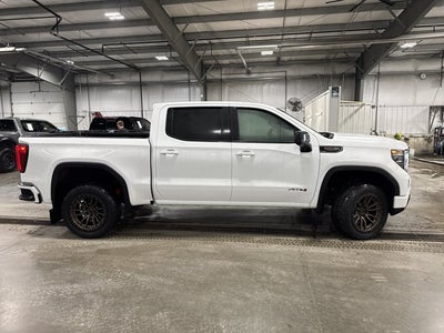 2023 GMC Sierra 1500 AT4 6.2L EcoTec3 V8 AT4 Preferred Package Summit White