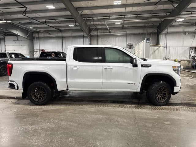 2023 GMC Sierra 1500 AT4 6.2L EcoTec3 V8 AT4 Preferred Package Summit White