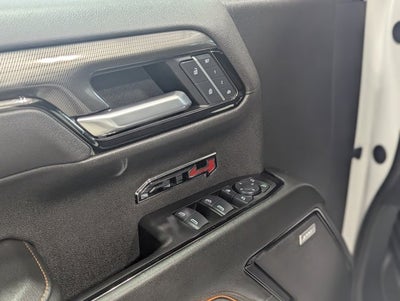 2025 GMC Sierra 1500 AT4 Premium Pkg 6.2L V8 Kicker Audio Nav