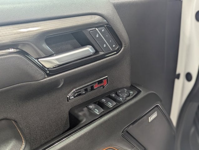 2025 GMC Sierra 1500 AT4 Premium Pkg 6.2L V8 Kicker Audio Nav