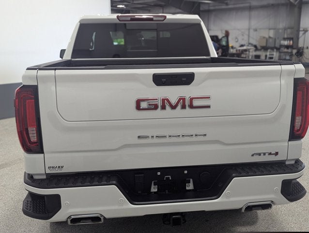 2025 GMC Sierra 1500 AT4 Premium Pkg 6.2L V8 Kicker Audio Nav