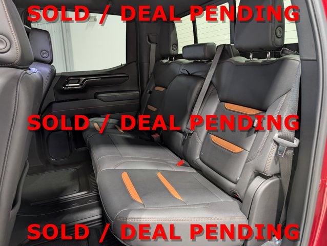 2025 GMC Sierra 1500 AT4 Premium Pkg Tech Pkg Sunroof Colored Mouldings Short Bed 6.2L V8