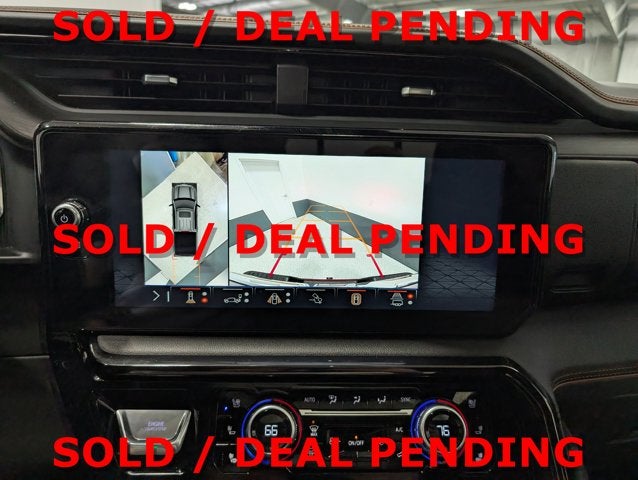 2025 GMC Sierra 1500 AT4 Premium Pkg Tech Pkg Sunroof Colored Mouldings Short Bed 6.2L V8
