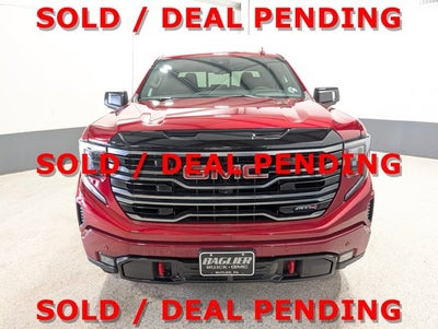 2025 GMC Sierra 1500 AT4 Premium Pkg Tech Pkg Sunroof Colored Mouldings Short Bed 6.2L V8