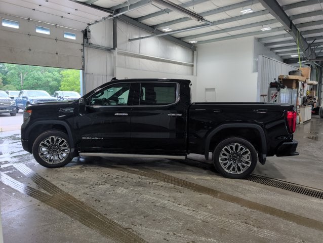 2025 GMC Sierra 1500 Denali Ultimate 6.2L EcoTec3 V8 4WD Leather