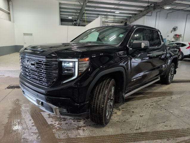 2025 GMC Sierra 1500 Denali Ultimate 6.2L EcoTec3 V8 4WD Leather