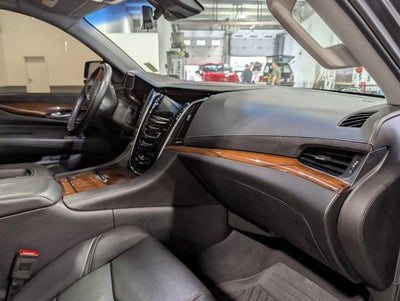 2017 Cadillac Escalade Luxury