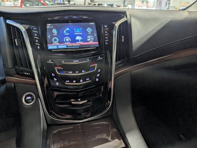 2017 Cadillac Escalade Luxury