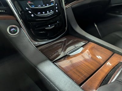 2017 Cadillac Escalade Luxury