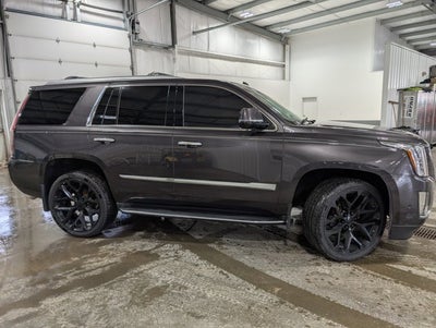 2017 Cadillac Escalade Luxury
