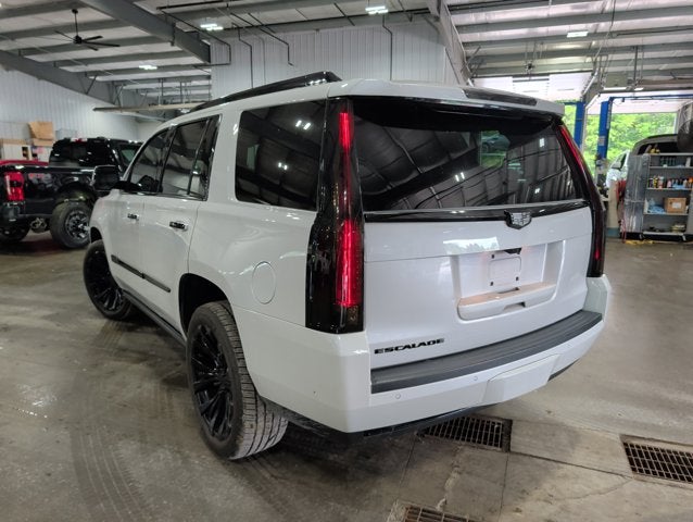 2020 Cadillac Escalade Platinum Adaptive Cruise Power Steps Massage Seats Rear Buckets