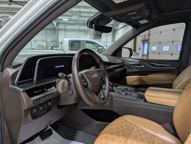 2023 Cadillac Escalade 4WD Sport Onyx Pkg Super Cruise Assist Tech Pano Roof Pwr Steps