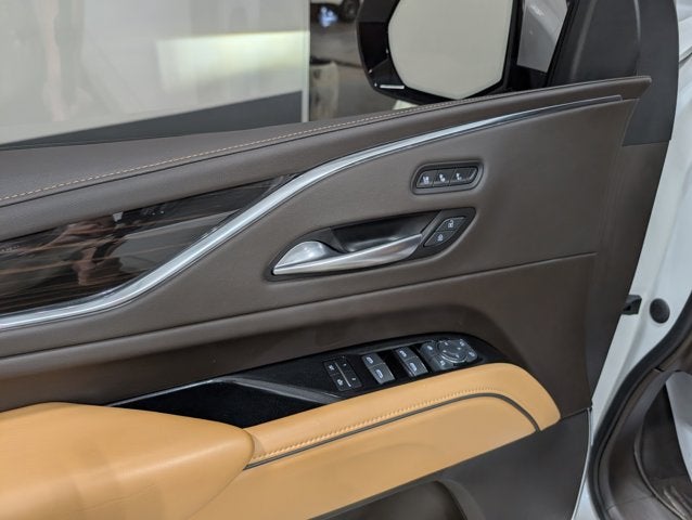 2023 Cadillac Escalade 4WD Sport Onyx Pkg Super Cruise Assist Tech Pano Roof Pwr Steps