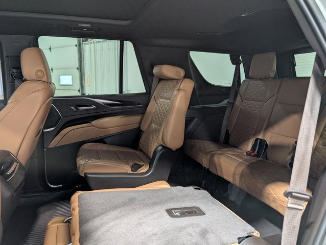 2023 Cadillac Escalade 4WD Sport Onyx Pkg Super Cruise Assist Tech Pano Roof Pwr Steps