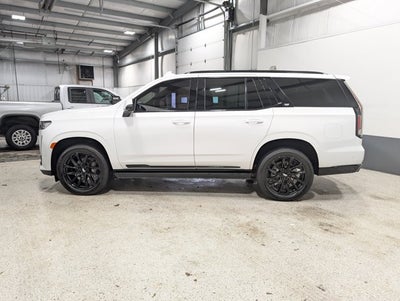 2023 Cadillac Escalade 4WD Sport Onyx Pkg Super Cruise Assist Tech Pano Roof Pwr Steps