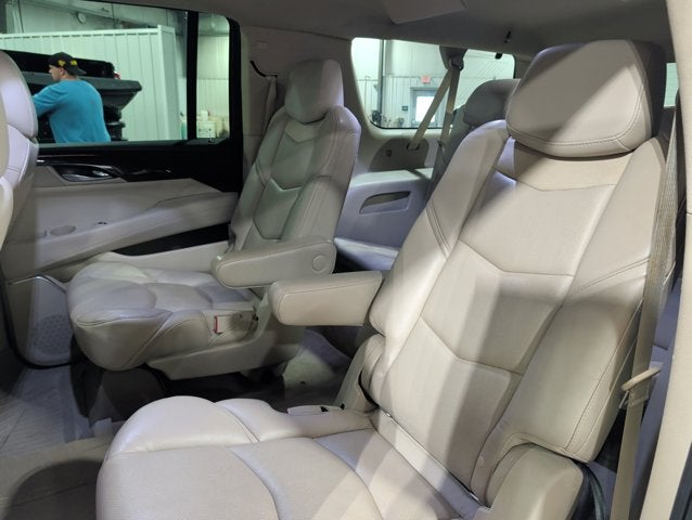 2020 Cadillac Escalade ESV Luxury Preferred Pkg Rear Entertainment Panoramic Roof 6.2L V8 Loaded