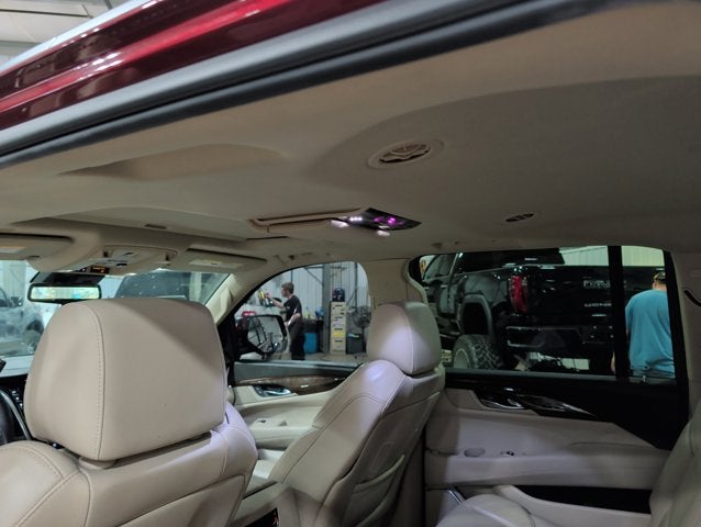 2020 Cadillac Escalade ESV Luxury Preferred Pkg Rear Entertainment Panoramic Roof 6.2L V8 Loaded