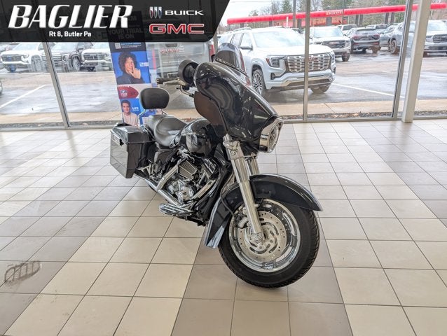 2006 HARLEY DAVID STREET GLIDE Base