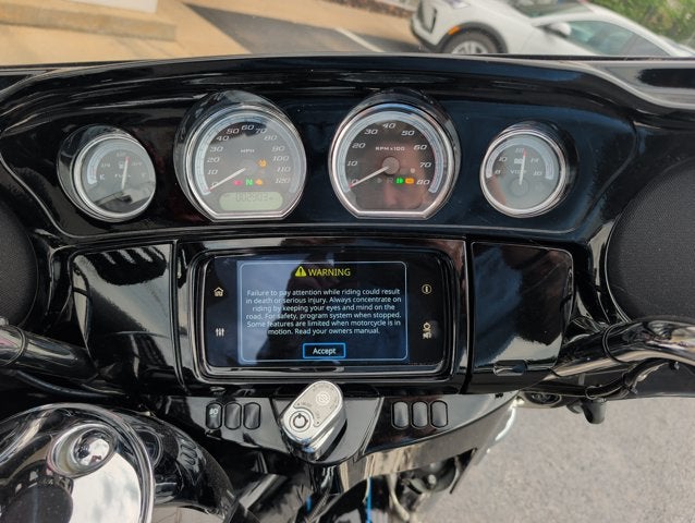 2020 HARLEY-DAVID FLTHTK Ultra Classic One Owner Apple CarPlay Security System