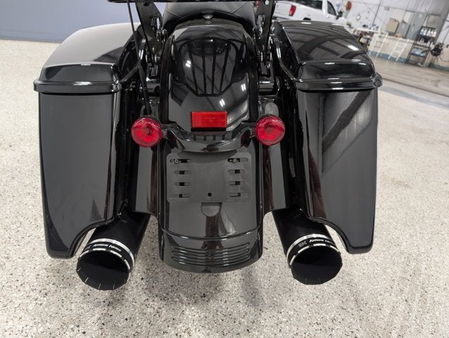 2023 Harley-Davidson FLHXS Street Glide Special Milwaukee-Eight Infotainment Blacked-Out Style