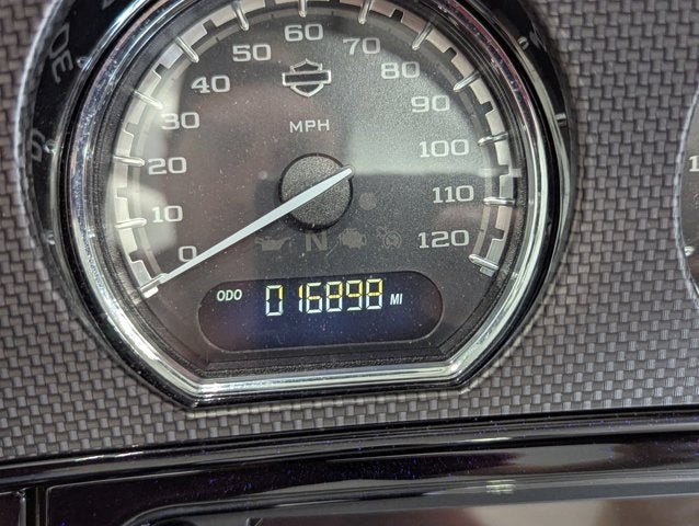 2016 Harley-Davidson FLHXSE CVO Street Glide CVO Screamin’ Eagle Boom! Audio Rare Color Loaded