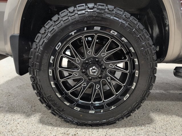 2017 Nissan Titan Platinum Reserve 4x4 Loaded Leather NAV Heat/Cool Seats Tow Pkg