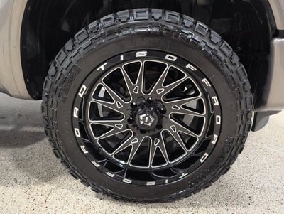 2017 Nissan Titan Platinum Reserve 4x4 Loaded Leather NAV Heat/Cool Seats Tow Pkg