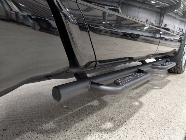 2021 Nissan Titan S Utility Pkg 4WD Tow Pkg Bedliner Steps Blind Spot Monitor Backup Camera