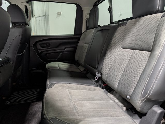 2021 Nissan Titan S Utility Pkg 4WD Tow Pkg Bedliner Steps Blind Spot Monitor Backup Camera