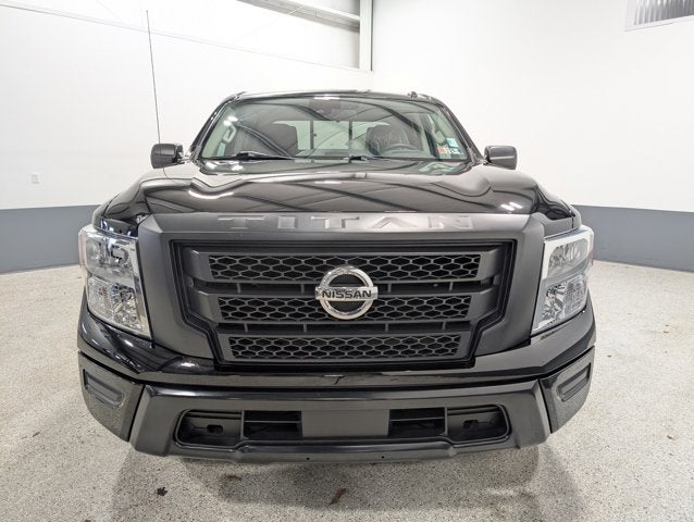 2021 Nissan Titan S Utility Pkg 4WD Tow Pkg Bedliner Steps Blind Spot Monitor Backup Camera