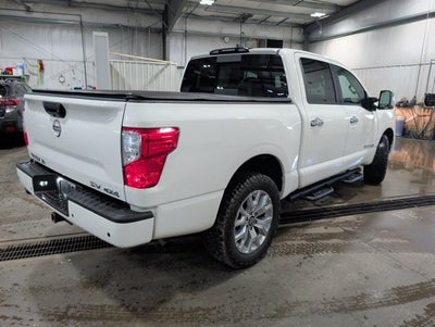 2023 Nissan Titan SV Utility Tow Convenience Chrome Package