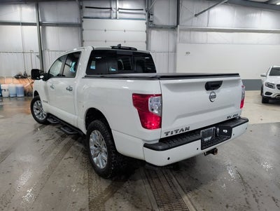 2023 Nissan Titan SV Utility Tow Convenience Chrome Package