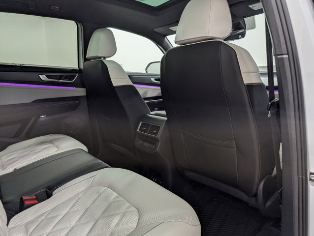 2026 Volkswagen Atlas Cross Sport 2.0T SEL Premium R-Line AWD Turbo Panoramic Roof Massage HUD Loaded