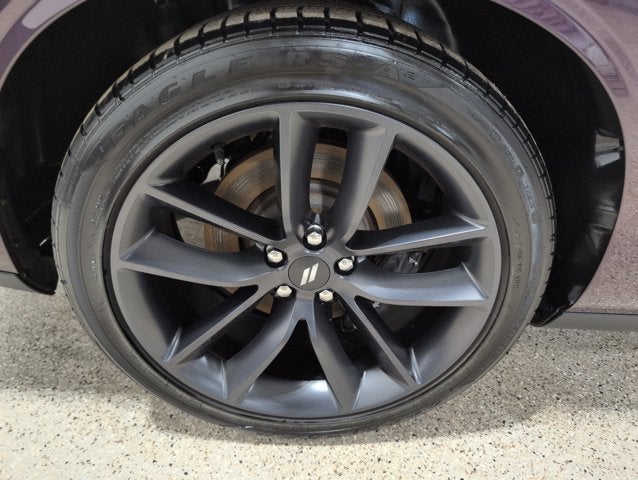 2021 Dodge Challenger R/T Plus 6-Speed Manual Blacktop Performance Group Hellraisin