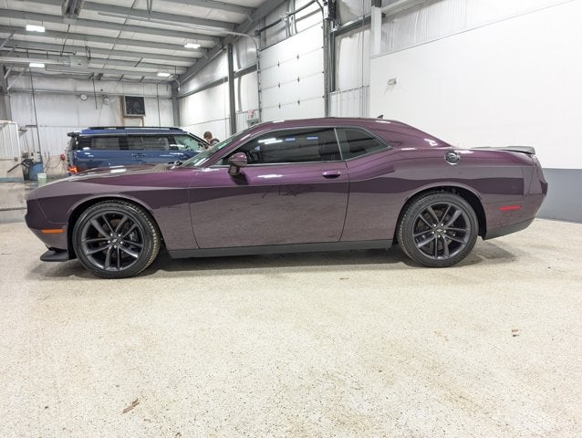 2021 Dodge Challenger R/T Plus 6-Speed Manual Blacktop Performance Group Hellraisin
