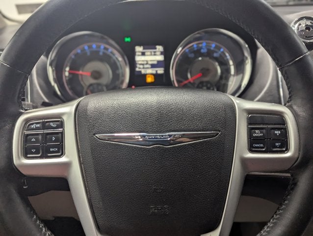 2016 Chrysler Town & Country Touring