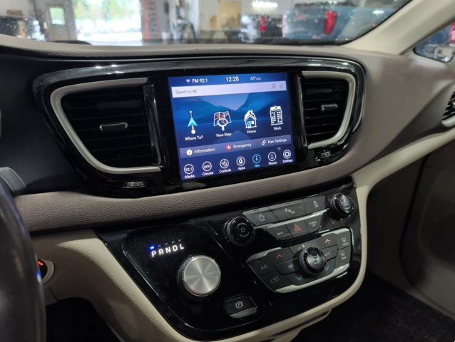 2020 Chrysler Pacifica Touring L Plus