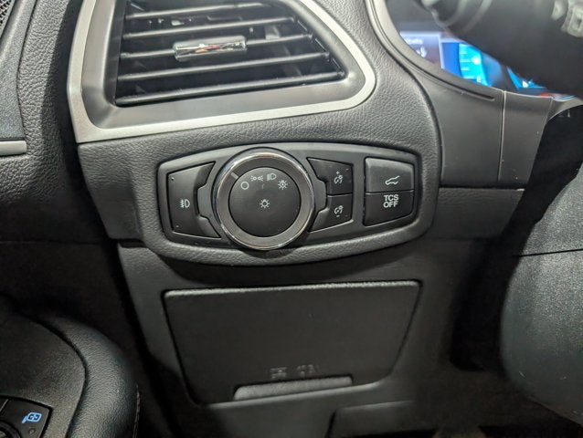 2023 Ford Edge SEL 2.0L EcoBoost Convenience Package Rapid Red Tinted