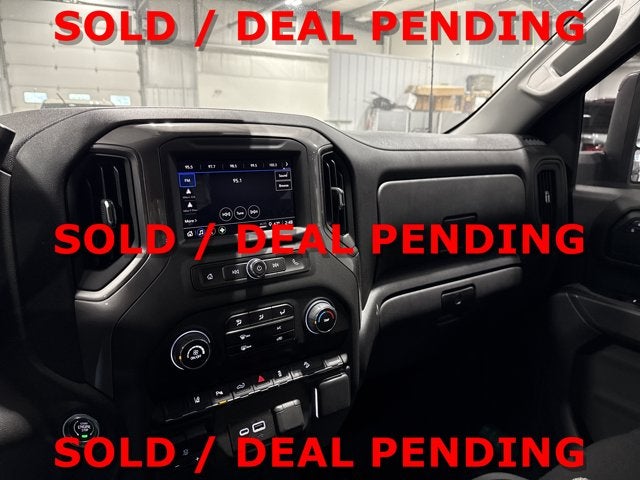 2025 Chevrolet Silverado 2500HD Custom