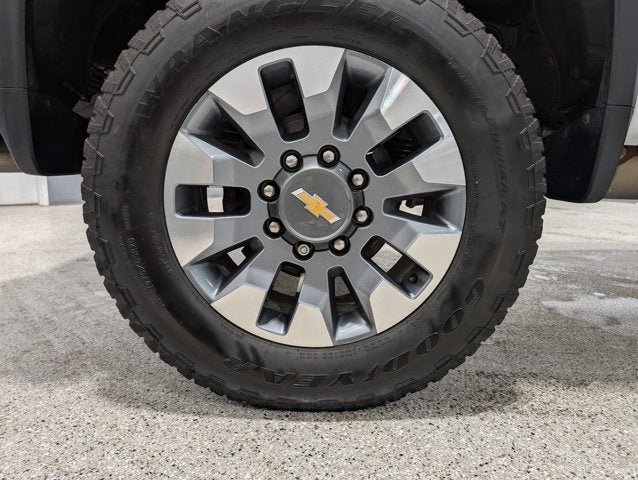 2022 Chevrolet Silverado 2500HD Custom Gas 6.6L 5th Wheel Pkg Convenience Pkg Standard Bed