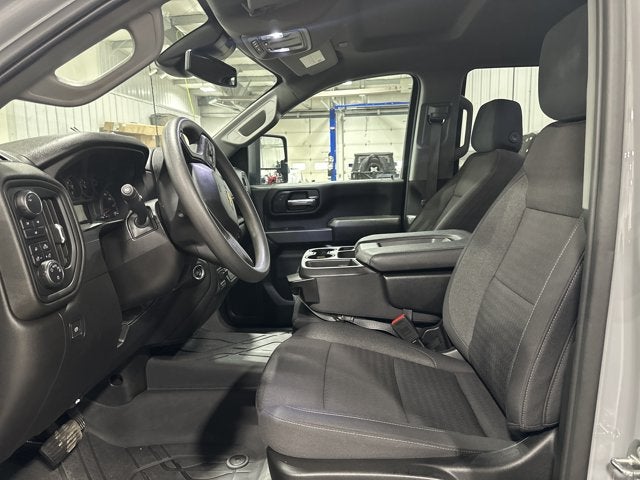 2024 Chevrolet Silverado 2500HD Custom