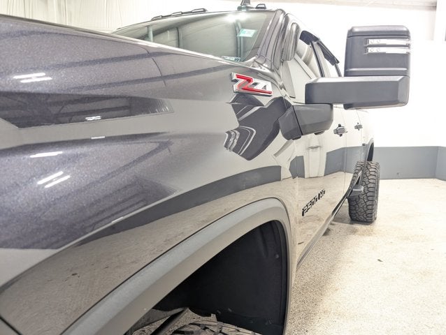 2024 Chevrolet Silverado 2500HD LT Z71 Leveled Gas LT Leather Buckets A/M Exhaust