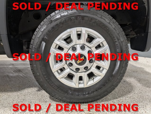 2024 Chevrolet Silverado 2500HD LT Standard Bed Chrome Steps 6.6L Gas V8