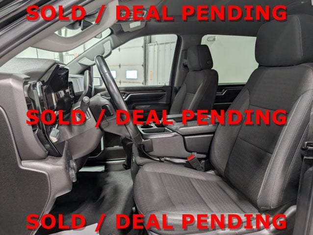 2024 Chevrolet Silverado 2500HD LT Standard Bed Chrome Steps 6.6L Gas V8