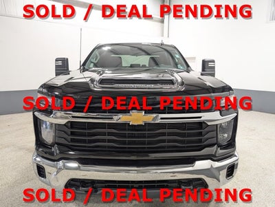 2024 Chevrolet Silverado 2500HD LT Standard Bed Chrome Steps 6.6L Gas V8
